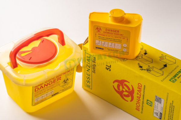 Essenzial Safety Box & Sharps Container Essenzial Safety Box & Sharps Container